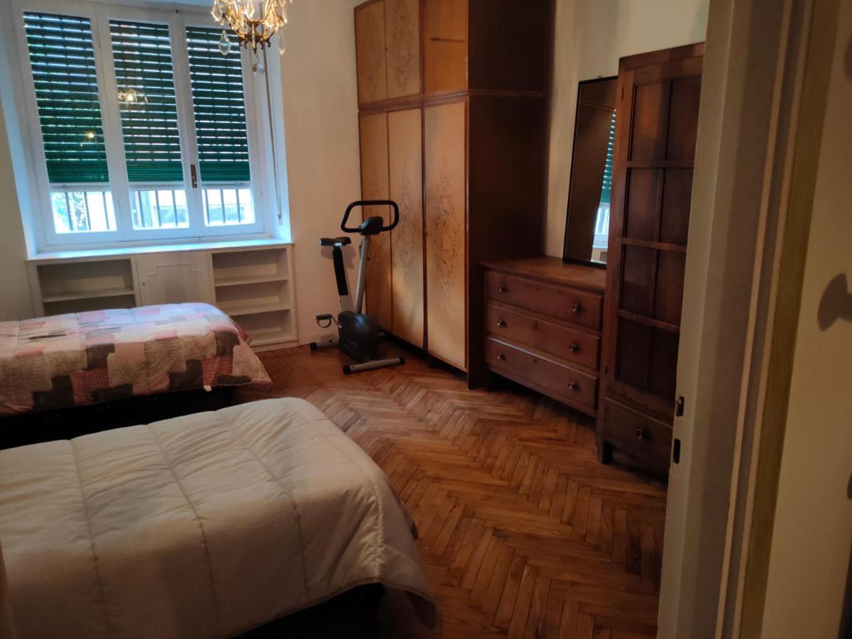 Casa - House Xavier Una Casa Famigliare , Dame Entra Solo Chi A Un Bel Cuore , Non'E Il L'Intero Alloggio Solo Stanze E Bagno Leilighet Torino Eksteriør bilde
